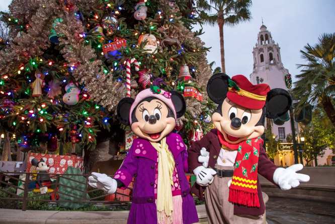 Disneyland Resort Will Let it ‘Snow’ With Festive Traditions and Sparkling Décor to Celebrate the Holiday Season
